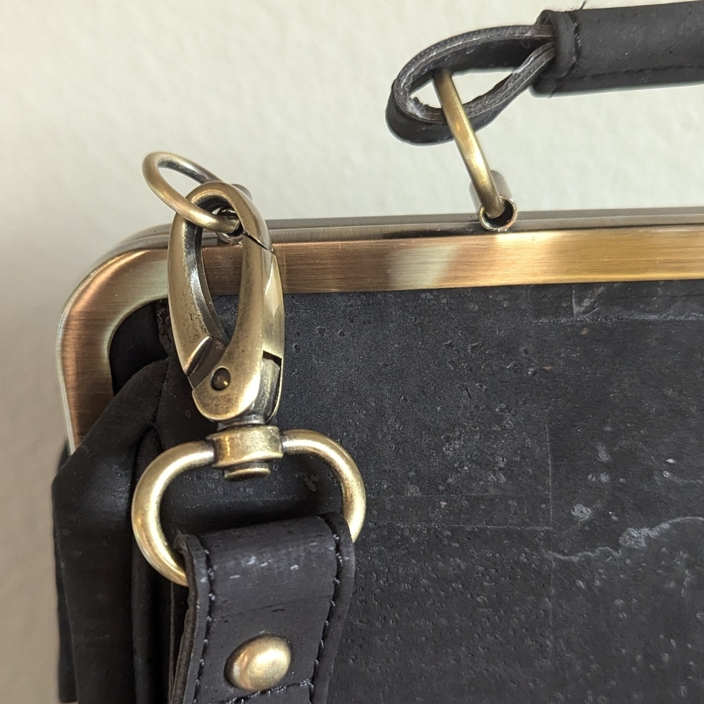 Laflore Paris Bobobark Convertible Backpack Purse, black - Picture 7 of 14